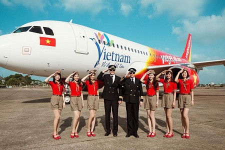 AirAsia và Vietjet Đồng Loạt Tung Ra Hàng Triệu Vé 0 Đồng