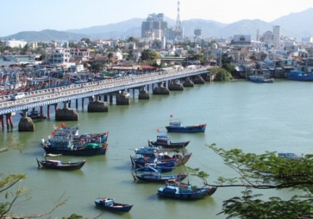 Du Khách Tây Chia Sẻ Một Ngày Thú Vị Tại Nha Trang