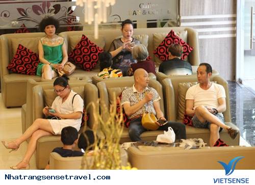 Khách Du Lịch Trung Quốc Ồ Ạt Đổ Bộ Nha Trang – Mừng Ít Lo Nhiều ? - Ảnh 2 Khách Du Lịch Trung Quốc Ồ Ạt Đổ Bộ Nha Trang – Mừng Ít Lo Nhiều ? - Ảnh 2