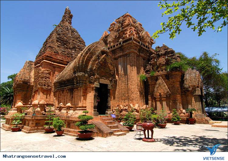 Tháp Bà Ponagar Nha Trang Tháp Bà Ponagar Nha Trang