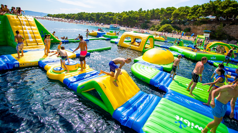 Thỏa Thích Vui Chơi Tại Vịnh Phao Nổi Lớn Nhất Thế Giới ở Nha Trang - Ảnh 8 Thỏa Thích Vui Chơi Tại Vịnh Phao Nổi Lớn Nhất Thế Giới ở Nha Trang - Ảnh 8