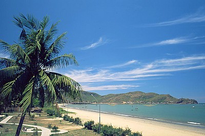 3 Thiên Đường Biển Trốn Nóng Lý Tưởng Tại Miền Trung 3 Thiên Đường Biển Trốn Nóng Lý Tưởng Tại Miền Trung