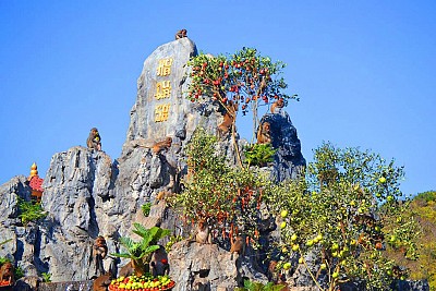 Một Ngày Sống Khác Trên "Hoa Qua Sơn" Phiên Bản Nha Trang Một Ngày Sống Khác Trên "Hoa Qua Sơn" Phiên Bản Nha Trang