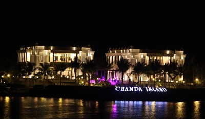 Nha Trang Tổ Chức Lễ Hội Hoa Đăng Bên Dòng Sông Cái Nha Trang Tổ Chức Lễ Hội Hoa Đăng Bên Dòng Sông Cái