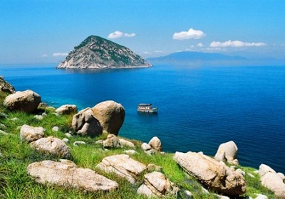 Nha Trang - Vẻ Đẹp Tiềm Ẩn Nha Trang - Vẻ Đẹp Tiềm Ẩn