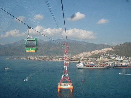 chương trình Nha Trang: 4 Ngày 3 Đêm - Siêu Khuyến Mãi Tháng 12/2014 - Bao Gồm Vé Máy Bay Khứ Hồi.