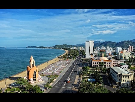 GIỚI THIỆU BÃI BIỂN TRẦN PHÚ GIỚI THIỆU BÃI BIỂN TRẦN PHÚ