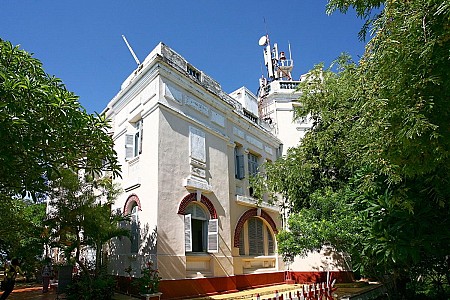 Giới thiệu Biệt điện Cầu Đá