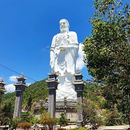 Giới thiệu Chùa Tòng Lâm Lô Sơn (Chùa Đá Lố)