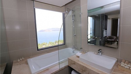 Khách sạn Alana Nha Trang Beach