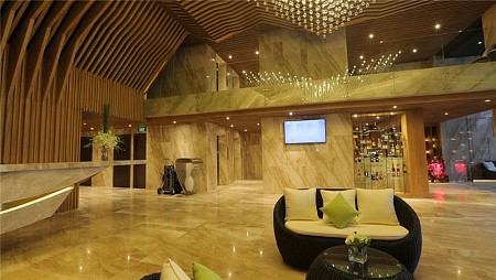 Khách sạn Alana Nha Trang Beach