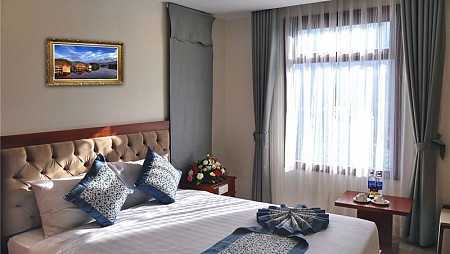 Khách Sạn Apus Nha Trang