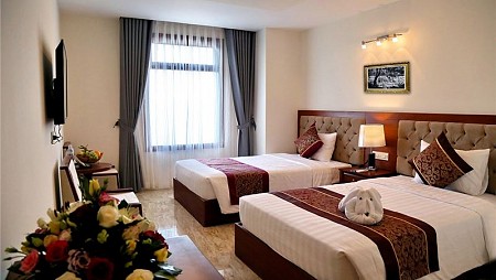 Khách Sạn Apus Nha Trang