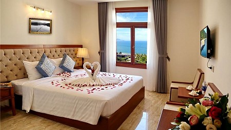 Khách Sạn Apus Nha Trang