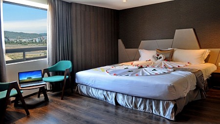 Khách Sạn B-B Nha Trang