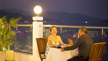 Khách sạn Happy Light Nha Trang