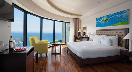 Khách Sạn Legend Sea Nha Trang