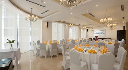 Khách Sạn Legend Sea Nha Trang