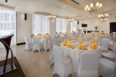 Khách Sạn Legend Sea Nha Trang