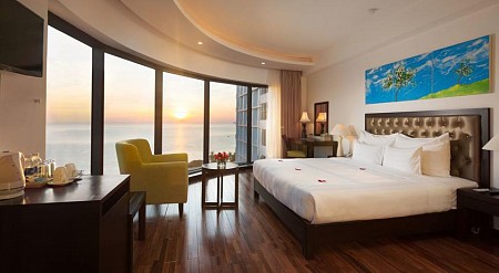 Khách Sạn Legend Sea Nha Trang