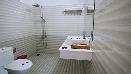 Khách Sạn Opal Nha Trang ***