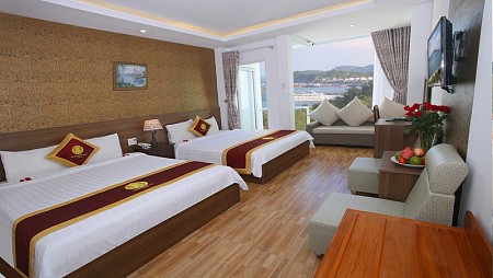 Khách Sạn Opal Nha Trang ***