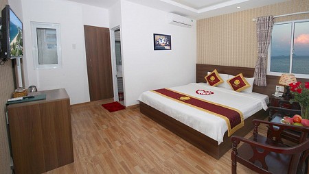 Khách Sạn Opal Nha Trang ***