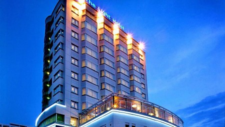 Khu Phức Hợp Nghỉ Dưỡng Và Khách Sạn The Light Khu Phức Hợp Nghỉ Dưỡng Và Khách Sạn The Light