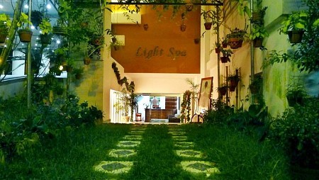 Khu Phức Hợp Nghỉ Dưỡng Và Khách Sạn The Light