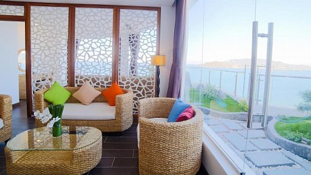 Khu Phức Hợp Nghỉ Dưỡng Và Khách Sạn The Light