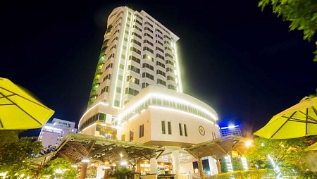 Khu Phức Hợp Nghỉ Dưỡng Và Khách Sạn The Light