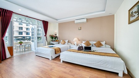 Palm Beach Hotel Nha Trang