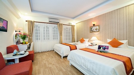 Palm Beach Hotel Nha Trang