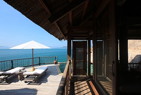 Sixsense Ninh Van Bay