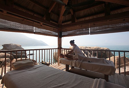 Sixsense Ninh Van Bay