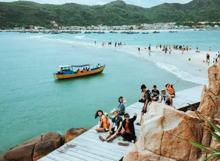 chương trình Nha Trang 1 Ngày: KHÁM PHÁ ĐIỆP SƠN - CON ĐƯỜNG GIỮA BIỂN