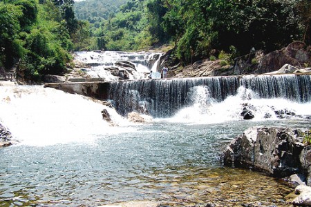 Chương trình Nha Trang - Suối Hoa Lan - Vịnh Nha Phú - Thác Yangbay Chương trình Nha Trang - Suối Hoa Lan - Vịnh Nha Phú - Thác Yangbay