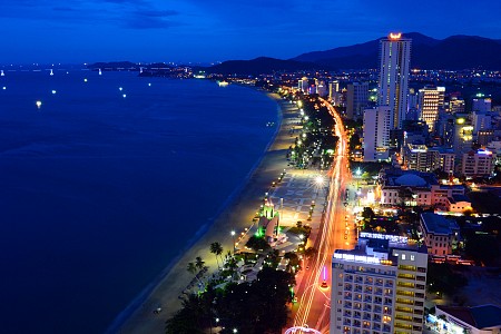 chương trình HÀ NỘI - NHA TRANG - VINPEARL LAND 4N3Đ Tháng 10, Tháng 11 TRỌN GÓI VÉ MÁY BAY