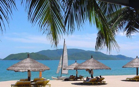Chương trình Nha Trang - Vinpearl Land - 4 Đảo - Tháp Bà Ponagar