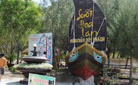 Chương Trình - Vịnh Nha Phu -  khu thăm quan Thác Yangbay