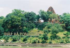 VNT 17.  Danh Thắng Phố Biển Nha Trang