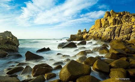 Vẻ đẹp đầy mỹ miều của Hang Rái – Vĩnh Hy Vẻ đẹp đầy mỹ miều của Hang Rái – Vĩnh Hy