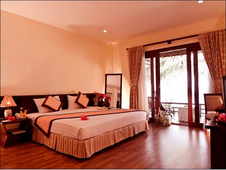 White Sand Doclet Resort & Spa