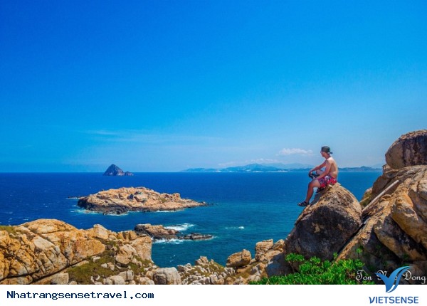 Hòn Nội Đảo Yên - Đẹp Ấn Tượng Với Bãi Tắm Đôi - Ảnh 4