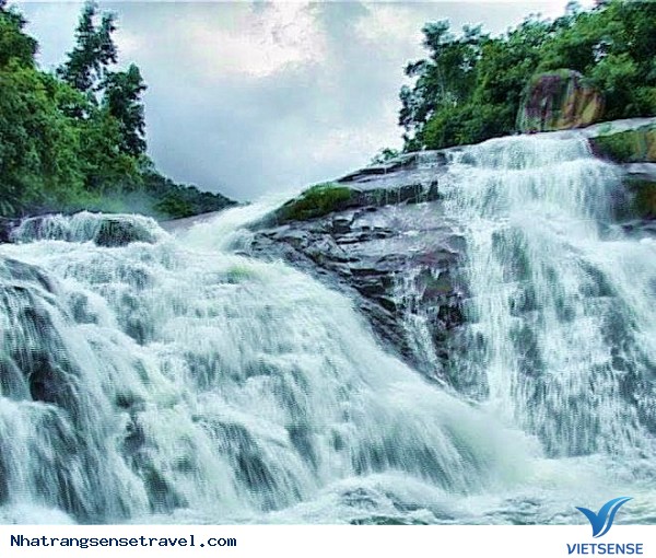 Khám phá suối Ba Li Nha Trang- Khánh Hòa - Ảnh 1 Khám phá suối Ba Li Nha Trang- Khánh Hòa - Ảnh 1