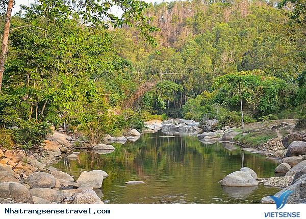 Khám phá suối Ba Li Nha Trang- Khánh Hòa - Ảnh 2 Khám phá suối Ba Li Nha Trang- Khánh Hòa - Ảnh 2