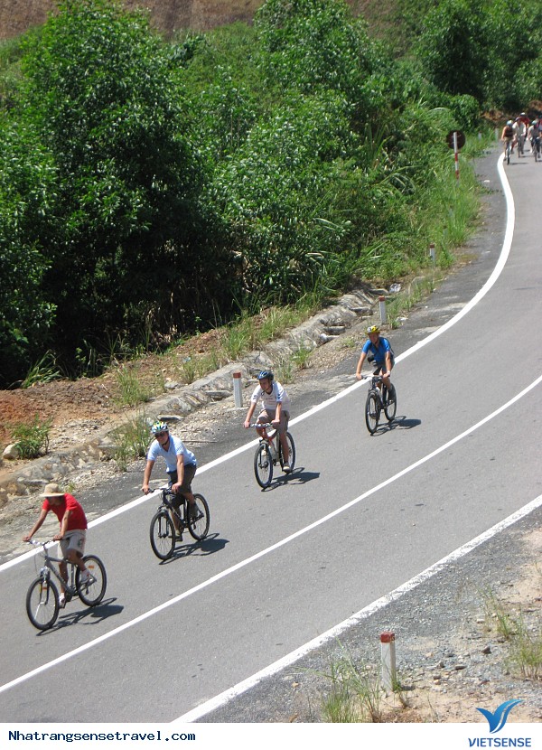Tham quan Nha Trang - Đà Lạt bằng xe đạp - Ảnh 2 Tham quan Nha Trang - Đà Lạt bằng xe đạp - Ảnh 2