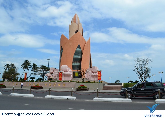 Tháp Trầm Hương