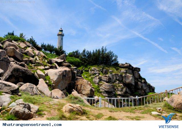 Những ấn tượng chỉ khi tới hải đăng Hòn Chút mới có được - Ảnh 2 Những ấn tượng chỉ khi tới hải đăng Hòn Chút mới có được - Ảnh 2