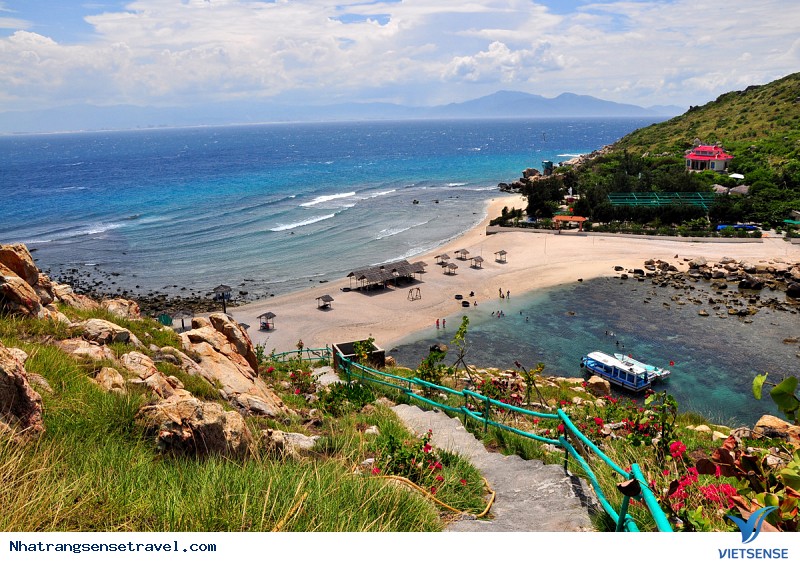 Ghé đảo Yến tại Nha Trang trải nghiệm hành trình kiểu mới - Ảnh 1 Ghé đảo Yến tại Nha Trang trải nghiệm hành trình kiểu mới - Ảnh 1